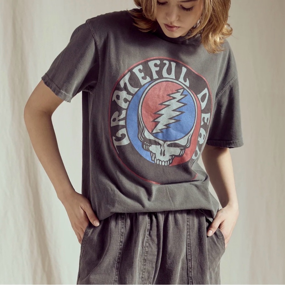 People of Leisure Grateful Dead Y2K Vintage Band Tee 100% cotton size small